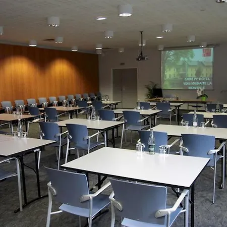 Carré Py' 3*