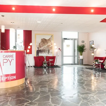 Carre Py' Hotel
