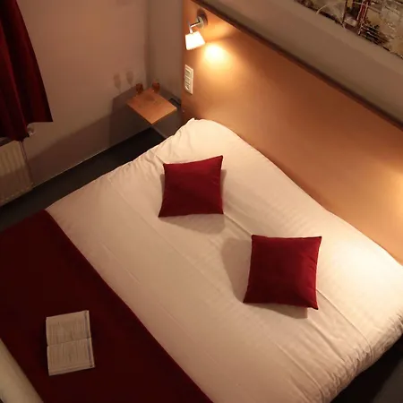 Carre Py' Hotel Bagnères-de-Bigorre