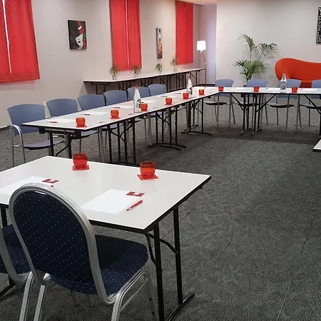 Carré Py' Hotel 3*