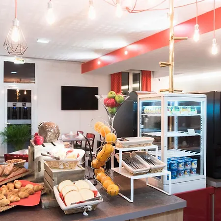 Carre Py' Hotel Bagnères-de-Bigorre