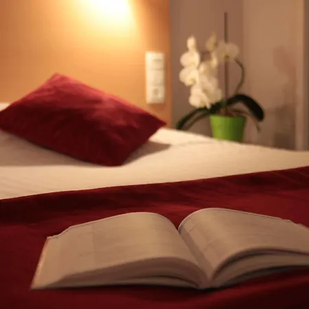 Carre Py' Hotel Bagneres-de-Bigorre